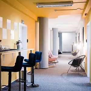 Aparthostel Private Albergue Varsóvia
